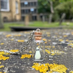 コーヒー億潮流ハロウィーン漂流瓶夜光幽霊ネックレス飾りThe Adopt a ghost neckl ac