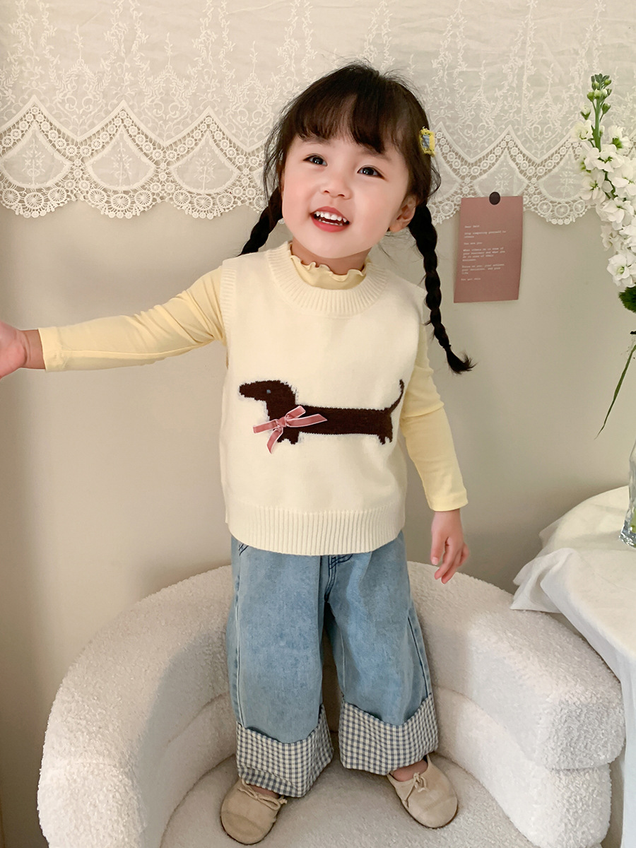 Ropa para niños de caña de pera Camisa de fondo para niñas 2025 primavera nuevos niños Camiseta casual coreana Top Ropa de bebé para niñas