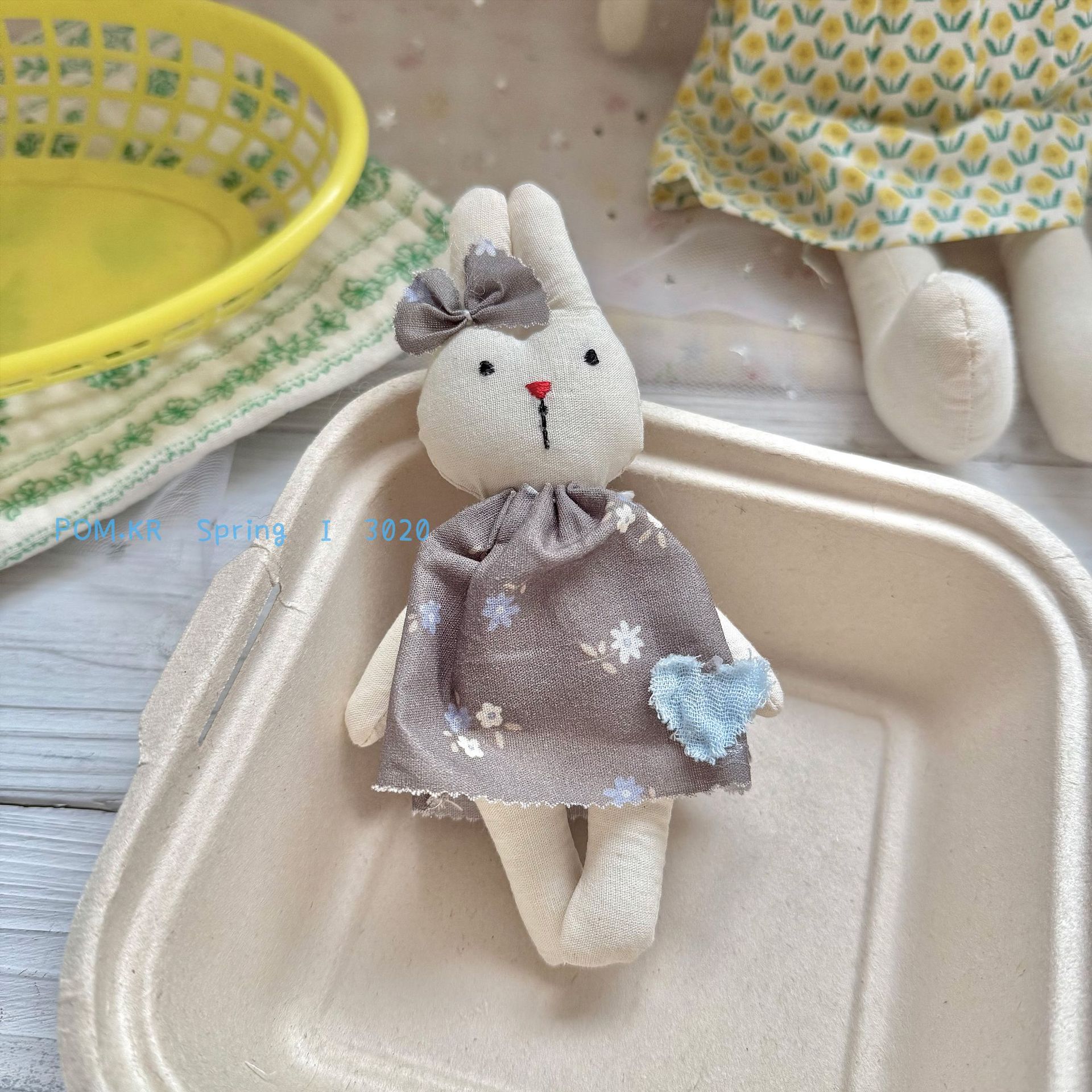 【1】灰紫碎花兔兔