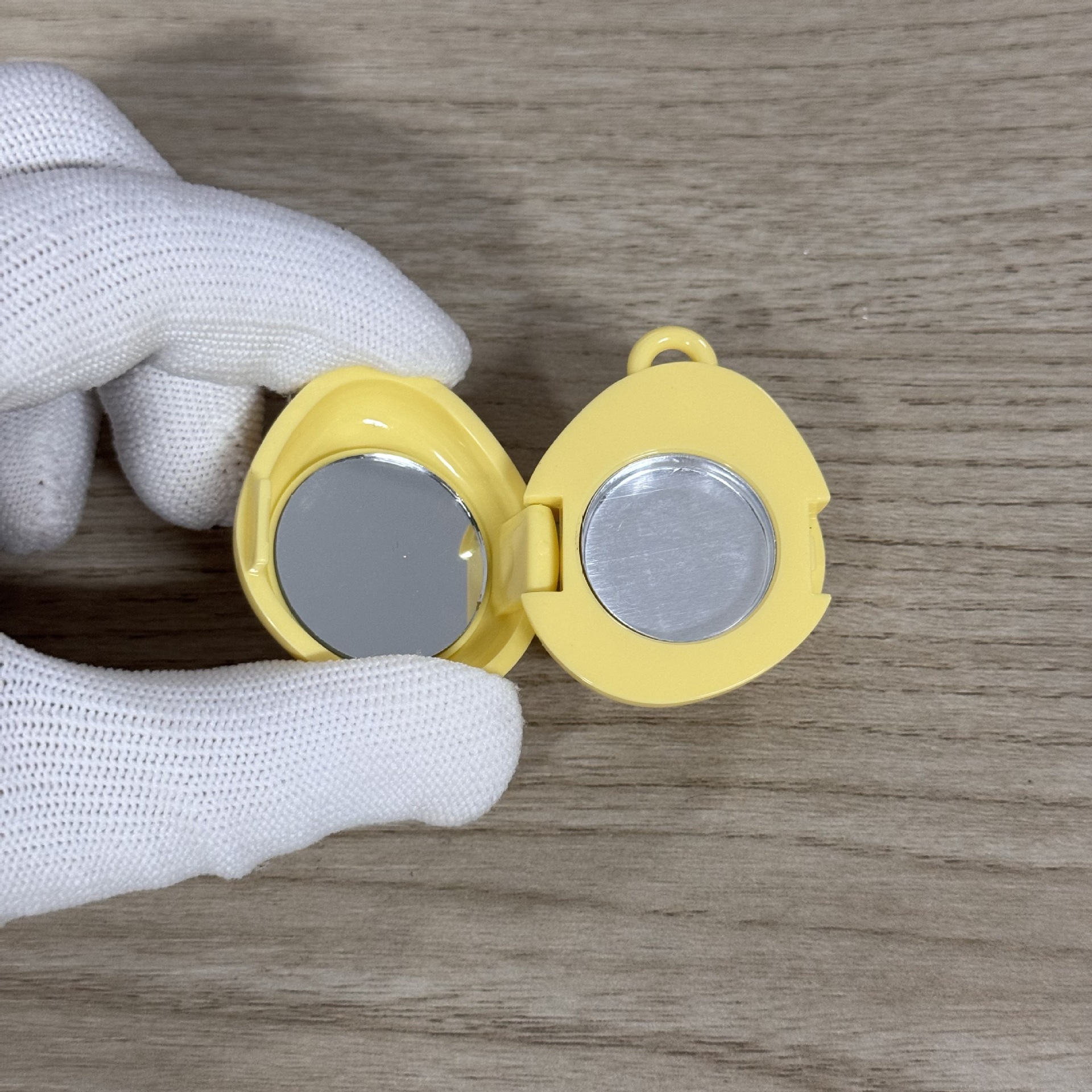 0.4g; 거울이 달린 노란색 알루미늄 판; ABS