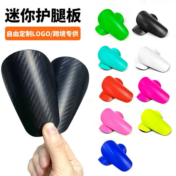 Cross-border in-stock small football shin guards, mini master insert plates, professional shin guards for adults and children, wholesale and custom-made