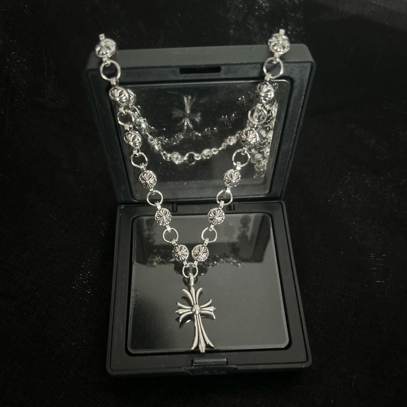 Retro Cross Necklace Men's Street Hip-Hop Trendy Brand Pendant Handmade Chain Couple Accessories European and American Retro Cross Retro Cross Necklace Men's Street Hip-Hop Trendy Brand Pendant Handmade Chain Couple Accessories European and American Retro Cross