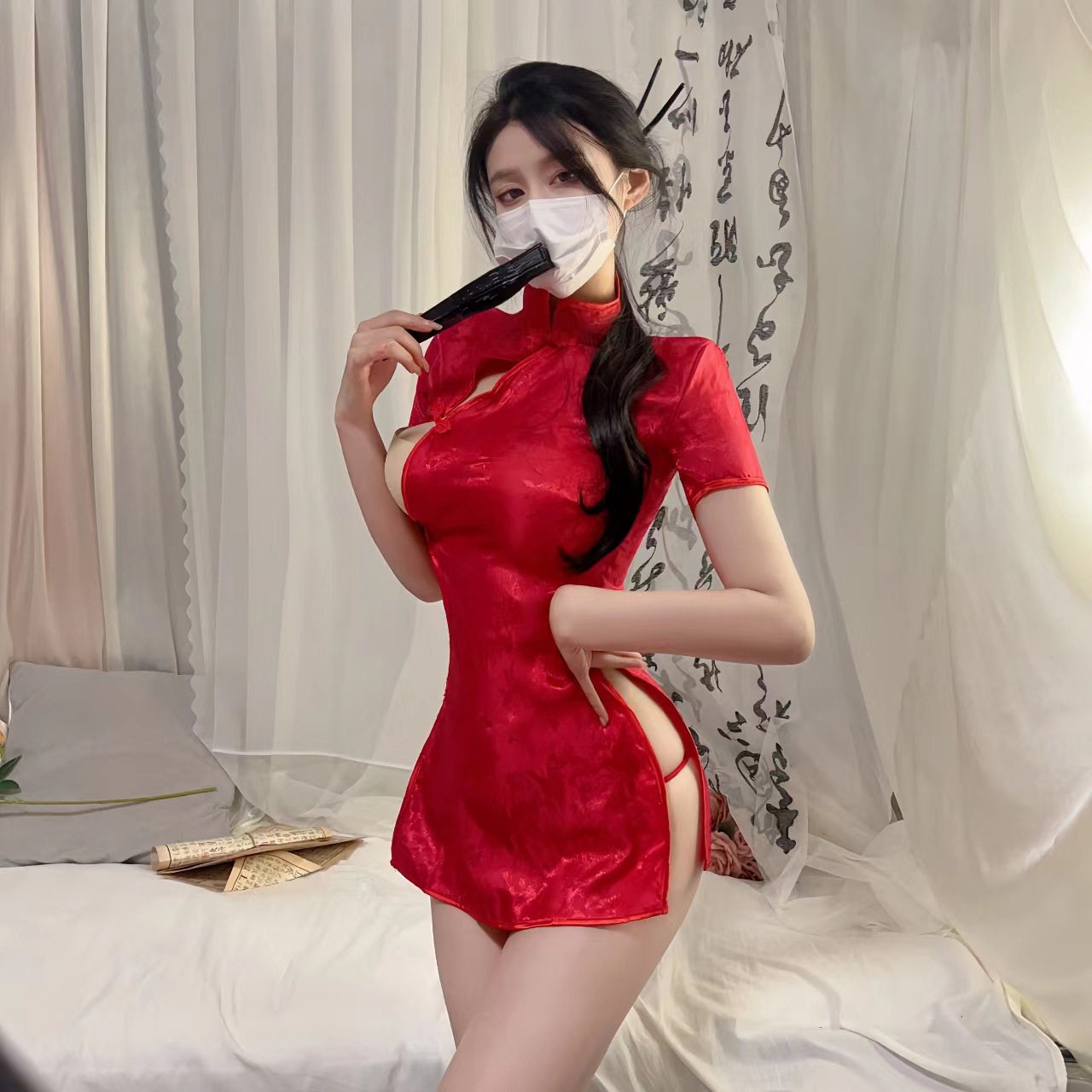 빨간색