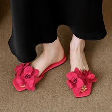 新款2024夏季方头红色玫瑰花朵外穿后空休闲简约时装平底凉鞋女