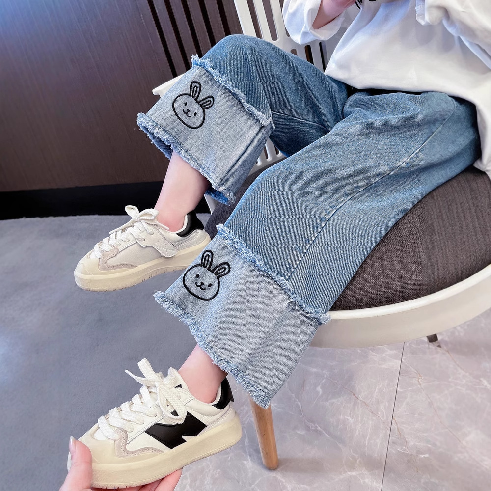 Nuevos jeans de chicas primavera y otoño de piernas anchas pantalones de primavera para niños pantalones rectos de chicas pantalones chinos image 2