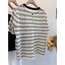 韩系撞色条纹后背镂空漏洞纽扣正肩短袖薄款冰丝针织衫T恤夏上衣