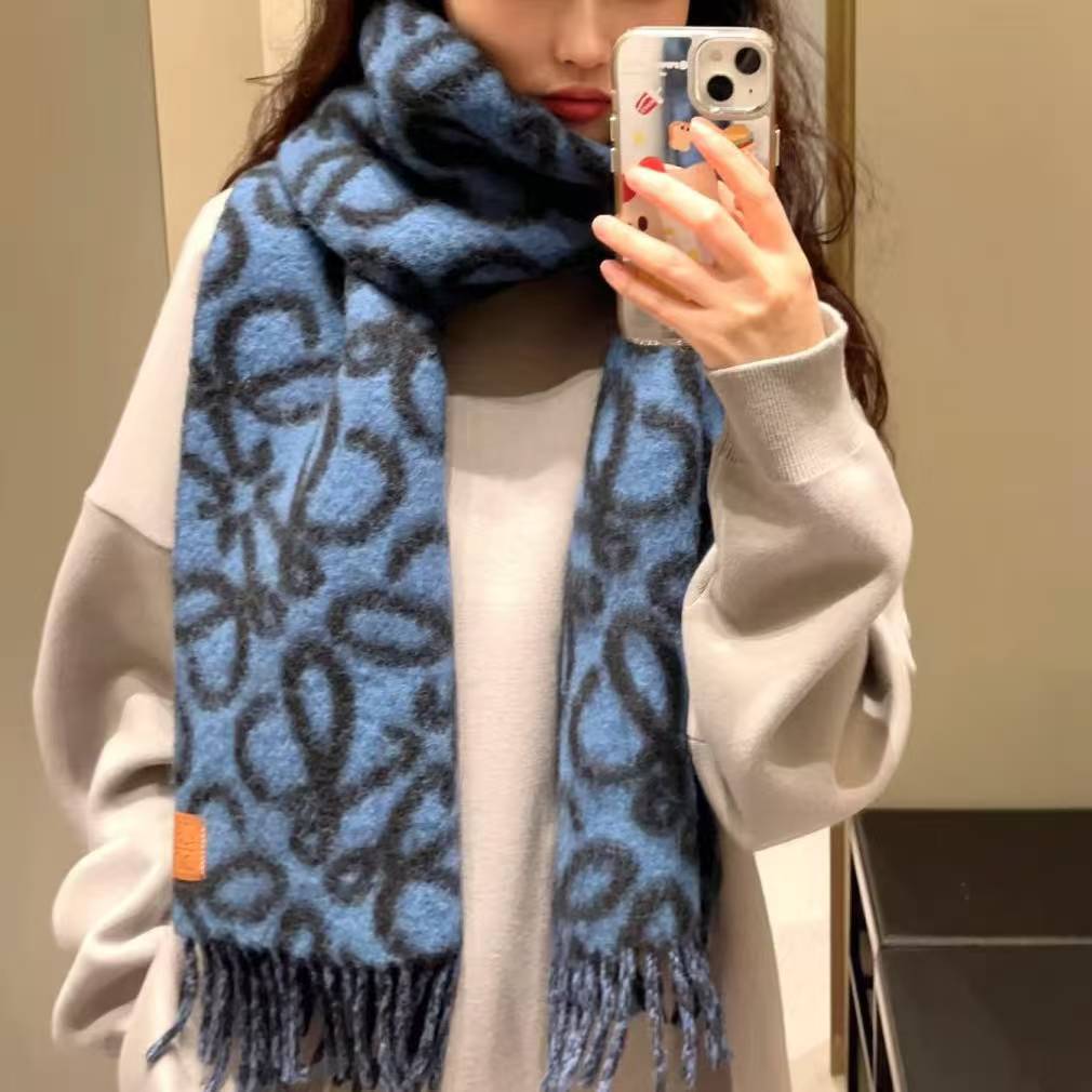 로웨이 라인 블루 라벨 부착