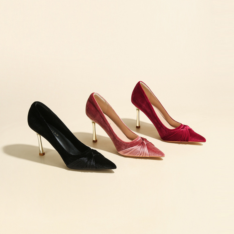 Made in Guangdong, European and American Fashion Party High Heels with Thin Heels, Shallow Toe, Pointed Toe, Velvet Surface, and Bowknot Made in Guangdong, European and American Fashion Party High Heels with Thin Heels, Shallow Toe, Pointed Toe, Velvet Surface, and Bowknot
