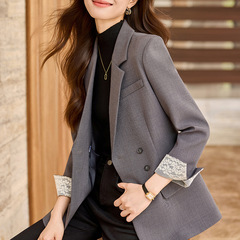 2025秋季新款宽松休闲小众蕾丝拼接西服高级感中长款时尚西装外套