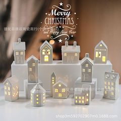 简约陶瓷镂空房子LED灯工艺品新款欧式摆件创意圣诞节装饰品批发