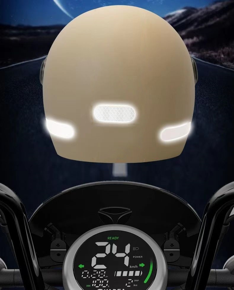 【Cross-Border Trade】Electric Vehicle Winter Helmet for Men and Women, Warm All-Season Battery Car and Motorcycle Safety Helmet, Full-Face Helmet