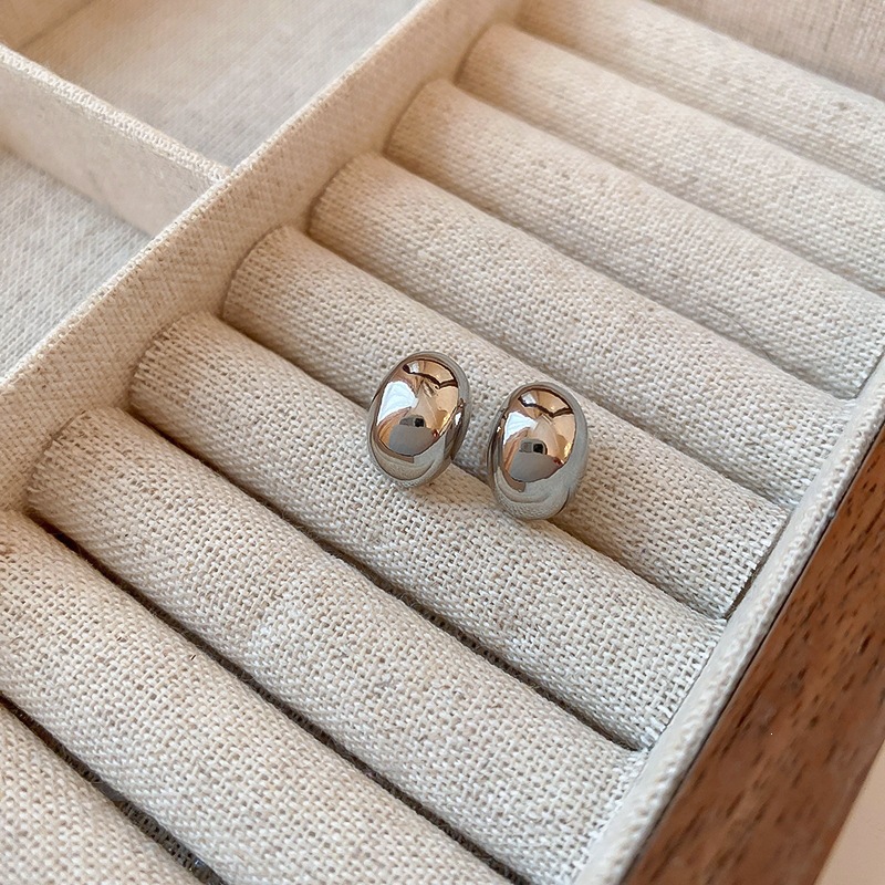 Nicho de diseño de plata amor geometría bola aguja de plata pendientes transfronterizos venta caliente minimalista viento frío fábrica de alto nivel image 26