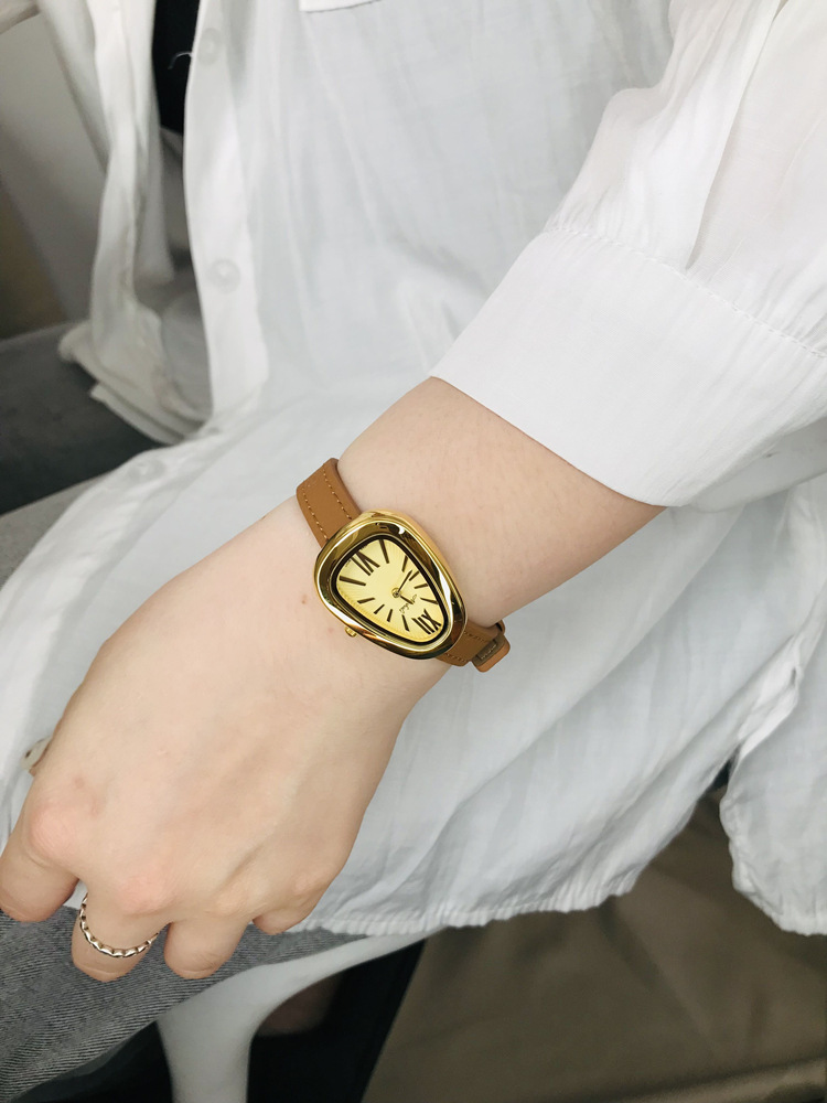 110g Weight Tempered Glass Mirror Material Genuine Leather Strap Material Watch Classification Pointer Display Type Buckle Buckle Style Oval Dial Shape Casual, Holiday Occasion Quartz Movement Solid Color Pattern All Seasons Season Women's Gender Vintage Style, Classic Style Style Vintage Style Classic Style Solid Color Buckle Quartz Watch Women's Watches 23