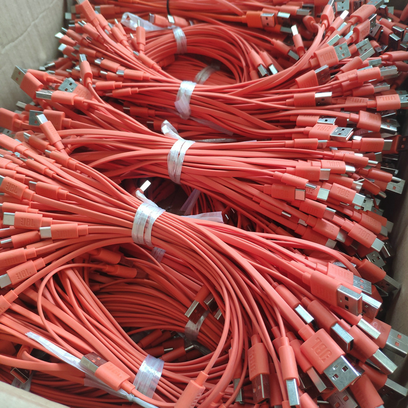 Suitable for Original JBL Bluetooth Wireless Headset Speaker Sound Type-c Interface Charging Cable Short Cable 25cm Suitable for Original JBL Bluetooth Wireless Headset Speaker Sound Type-c Interface Charging Cable Short Cable 25cm