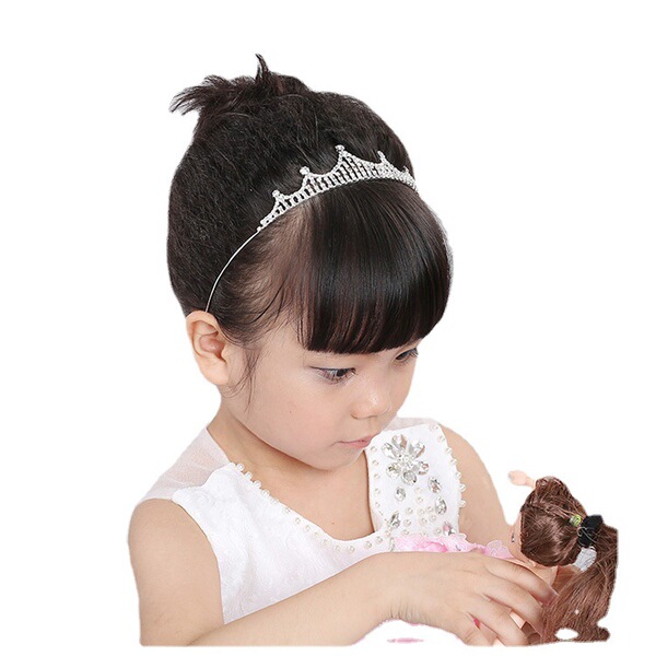 Hair accessory for bride