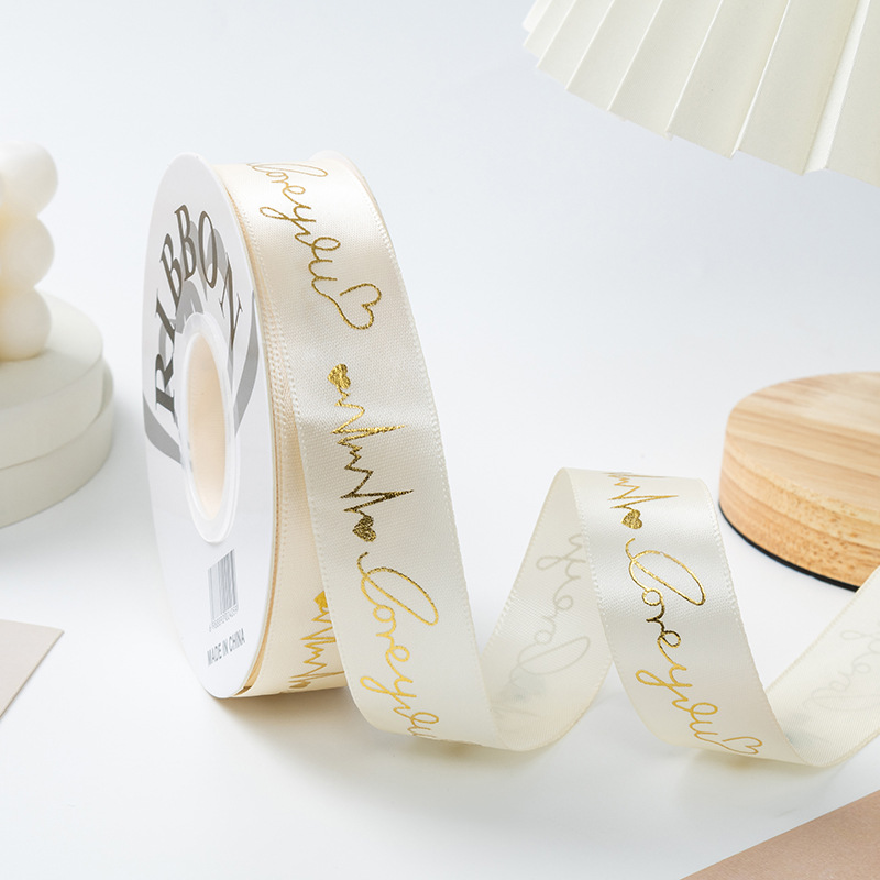 Cintas de seda estampadas cardíacas de cinta floral embalaje de cinta colorida Heartbeat Love Cake Tie 2.5cm Cinturón de regalo