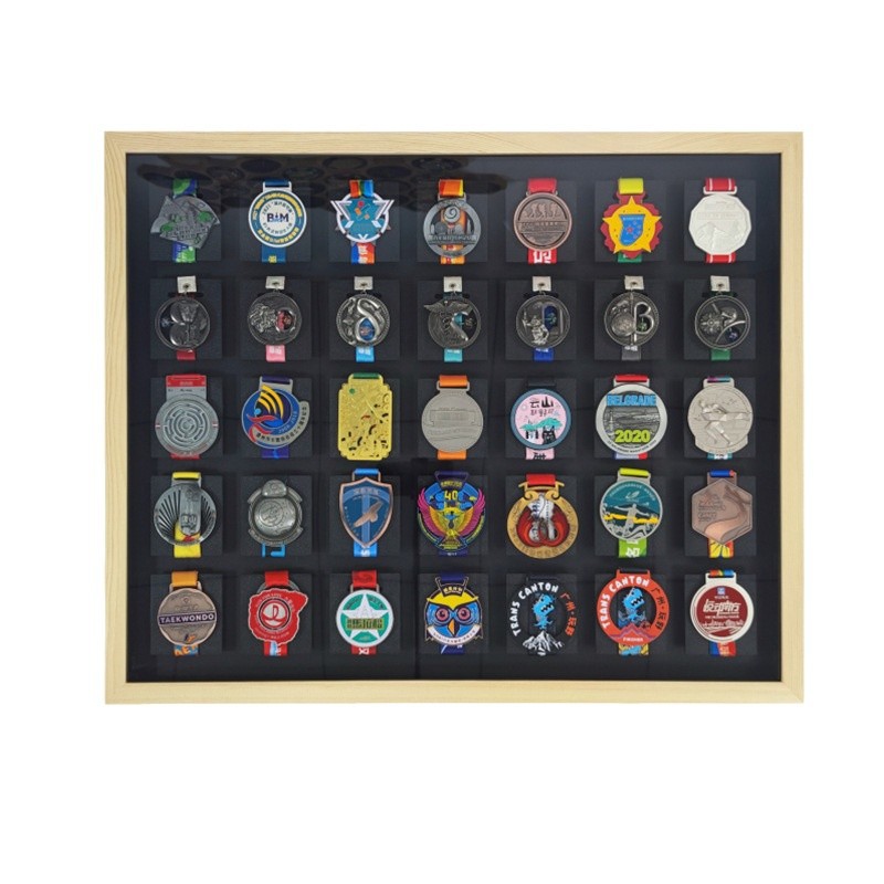 額縁フォトフレームマラソンメダル展示棚実木収納スポーツ金メダルスポーツメダル掛け壁中空KEEP