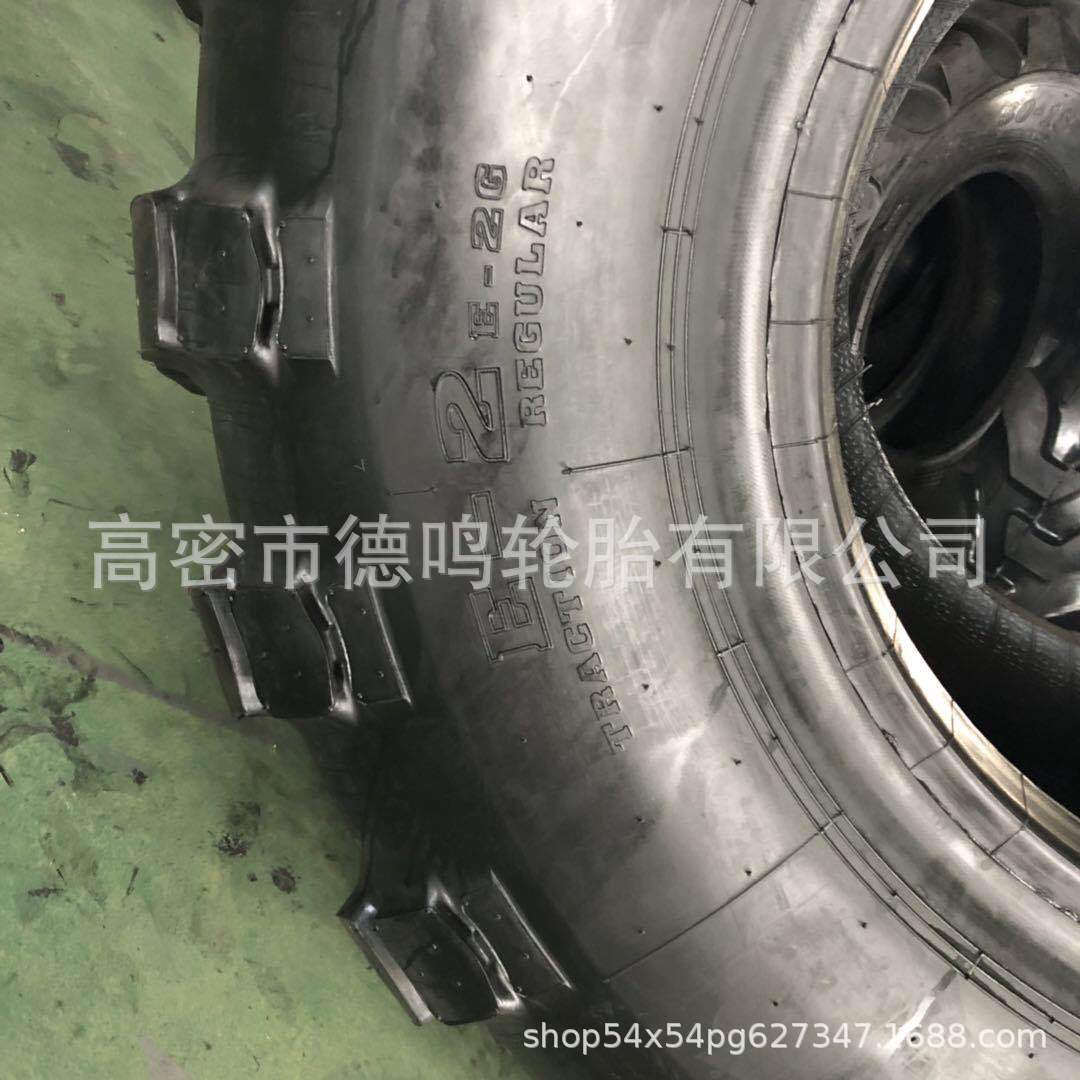 Suministro de fábrica de neumáticos todoterreno 1500*600-635