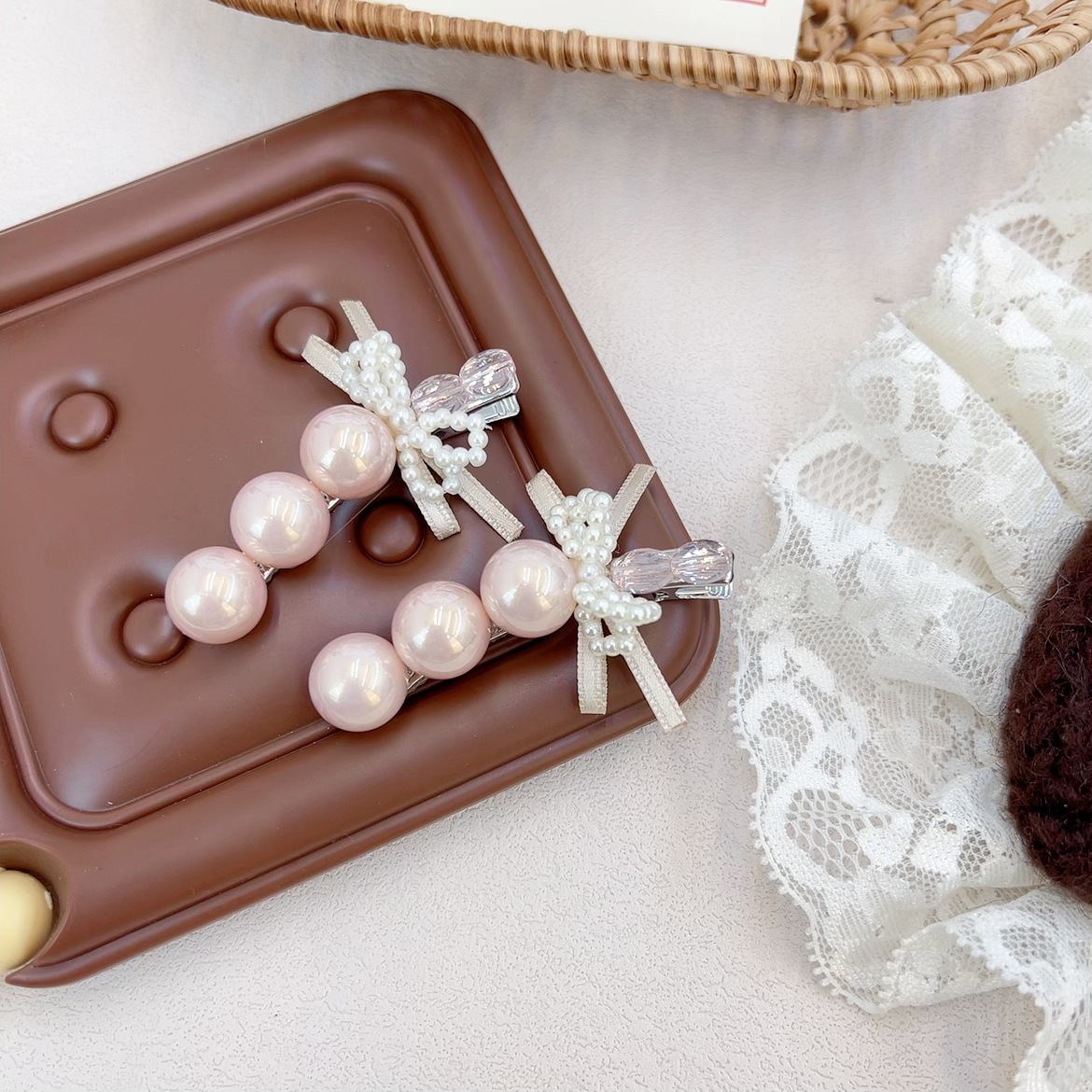 韓版輕奢粉色珍珠蝴蝶結絲帶髮夾氣質高級感側邊夾鴨嘴夾發卡髮飾