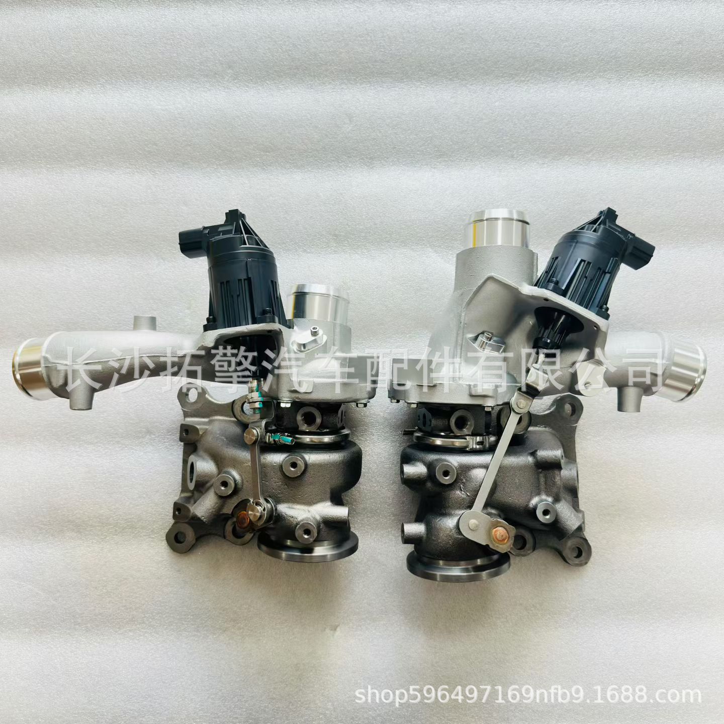 Suitable for Nissan Infiniti 1.8T turbocharger, part number 14411-5CA3C, 883938-0002