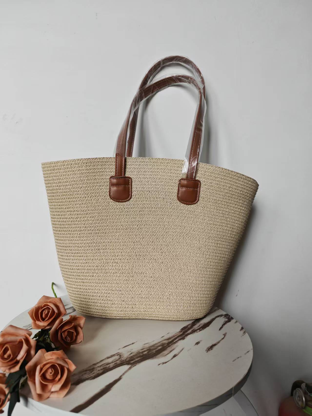 Light board fine grain beige