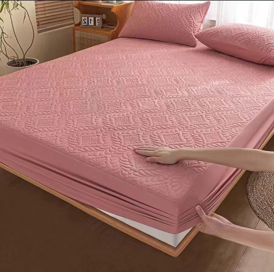 Comercio exterior fittedsheets impermeable colcha acolchada colcha al por mayor cubierta protectora del hotel cepillado cubierta de polvo aislamiento de orina