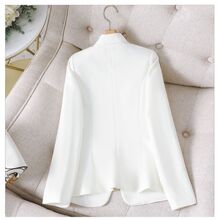 小西装外套女韩版休闲长袖春秋白色收腰百搭修身短款黑色西服上衣