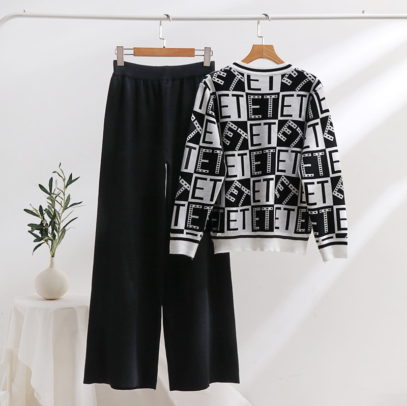 Women's Knitted Two Piece Sweater And Wide Leg Pants Set_voghion.com