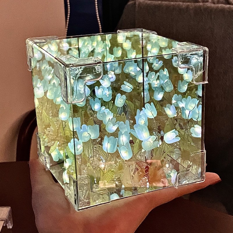 创意礼品蛋糕郁金香玫瑰花束diy小夜灯女生生日手工礼物礼盒摆件|undefined