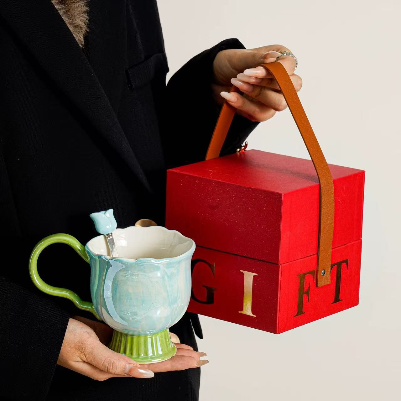 Tazas de cerámica de alto nivel, tazas de agua caseras, tazas de té de flores de oficina, regalos para chicas