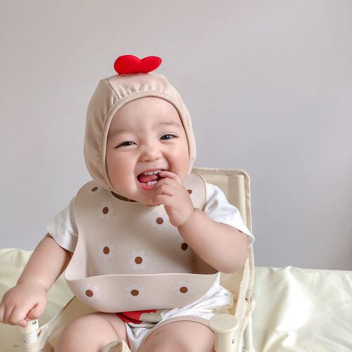 ins new daisy silicone bib baby food supplement cute bib tiger food bag baby saliva bag