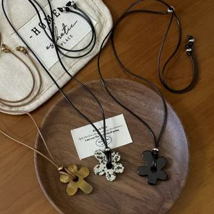 �n����Ȼ���۰��cʯ���������С�����s�߼����L����{��ë���