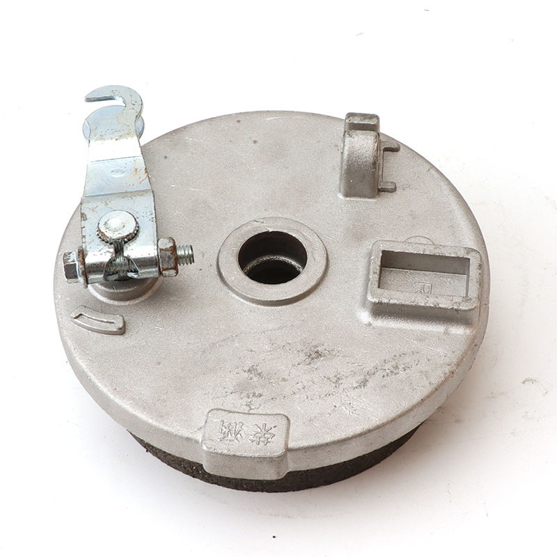 발굽 블록이 있는 110 오른쪽 덮개