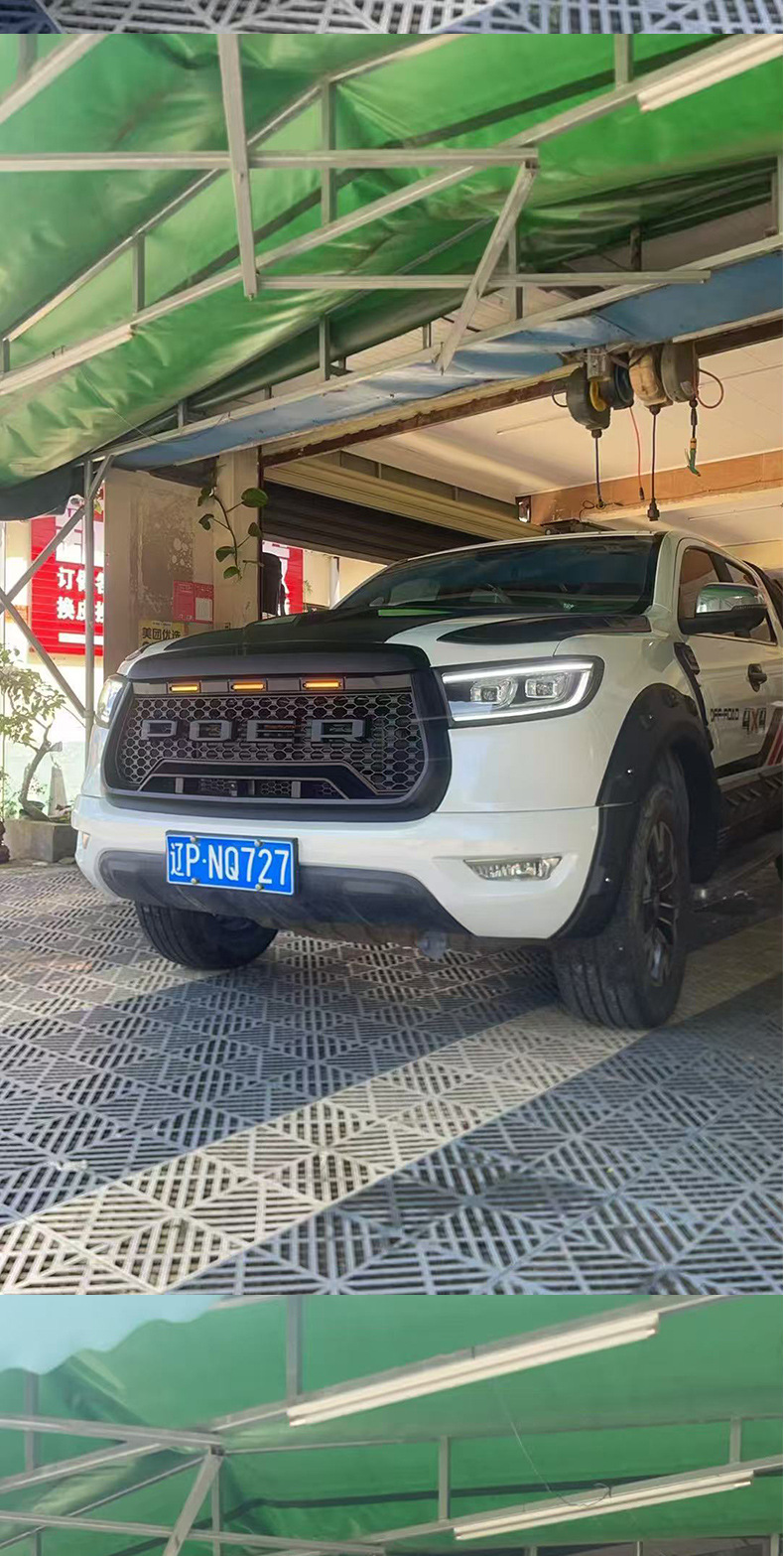 Suitable for 19-26 Models of Passenger Vehicles, Black Warrior Off-Road Grille Modification with Lights and Lettering, Poer Replacement Grille