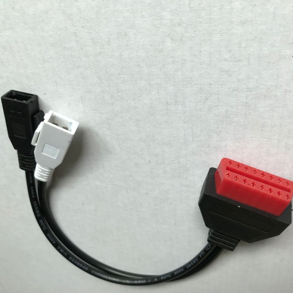 AUDI2Px2P-OBDIIF RED适用奥迪红色OBD母头黑白线 厂家现货批发
