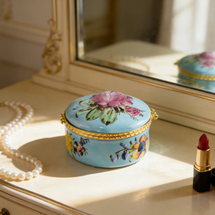 �͹Ź��L�m͢��֬�ڼt�մɹ�С���ӎ��wС̖������b�и߹�պ�