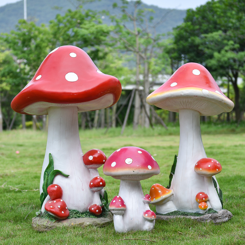 别墅庭院花园摆件仿真蘑菇雕塑户外装饰婚庆道具园林景观小品模型