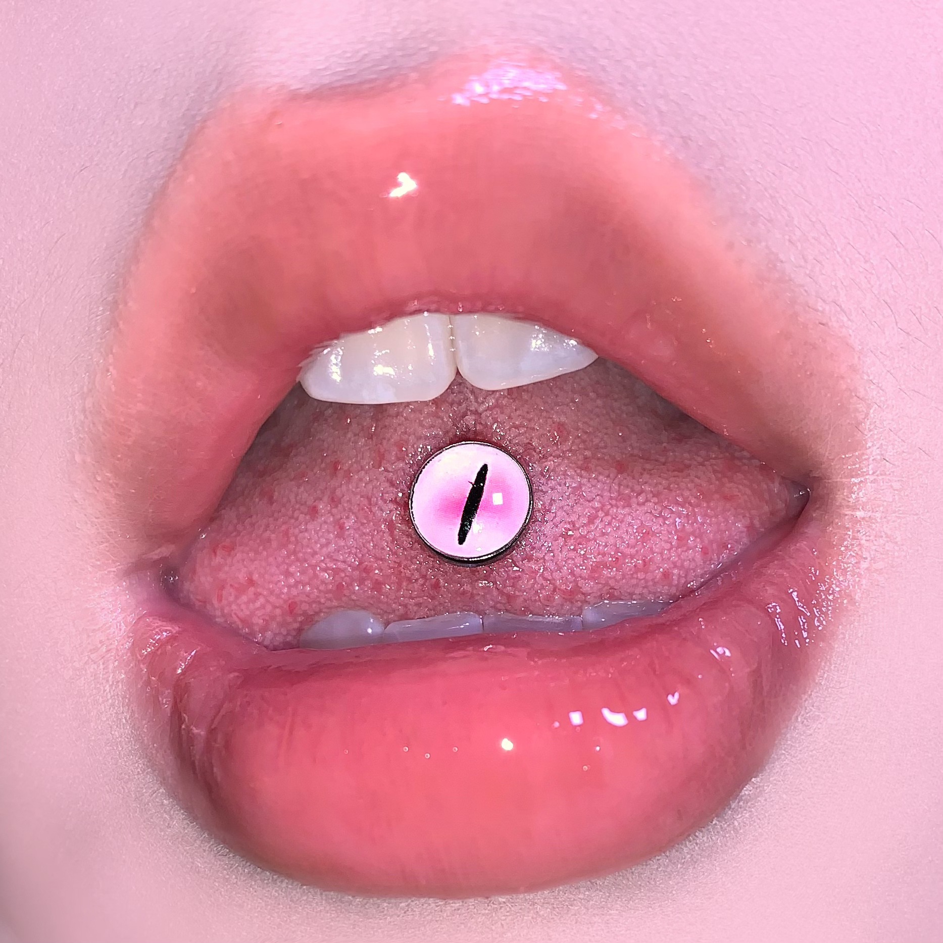 Hot selling 5 colors gradient magic pupil eye tongue barbell 316L surgical steel tongue piercing jewelry for women men wholesale detail image 13