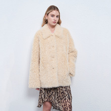 秋冬季毛毛绒绒宽松羊羔毛外套女皮毛一体年轻款仿皮草上衣2025新