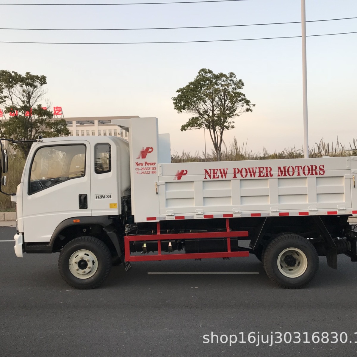 重汽豪沃豪曼王牌10-14吨轻卡自卸车出口18953179839