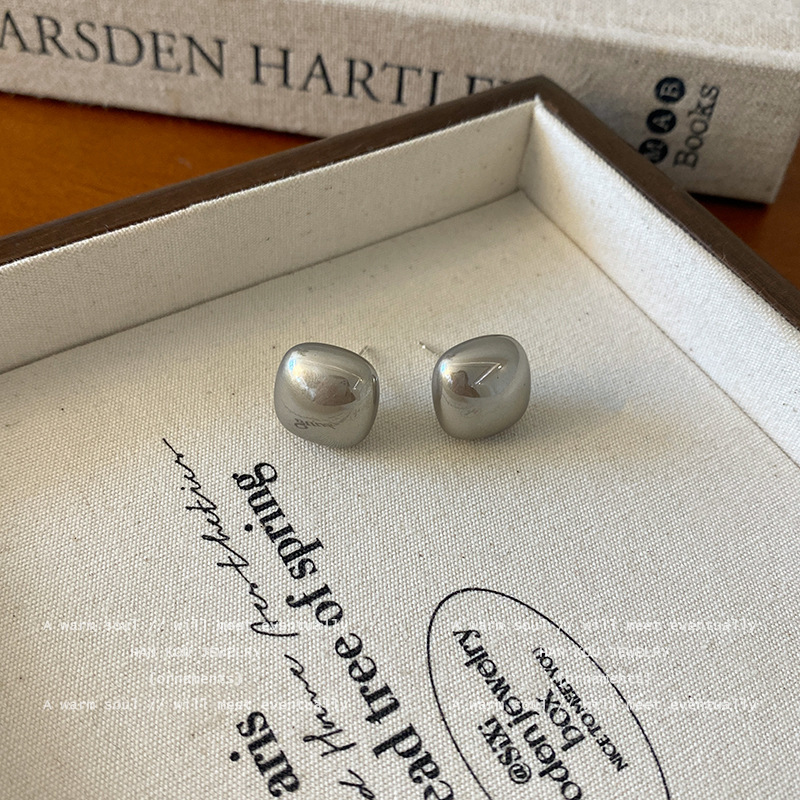 그레이 사각 진주