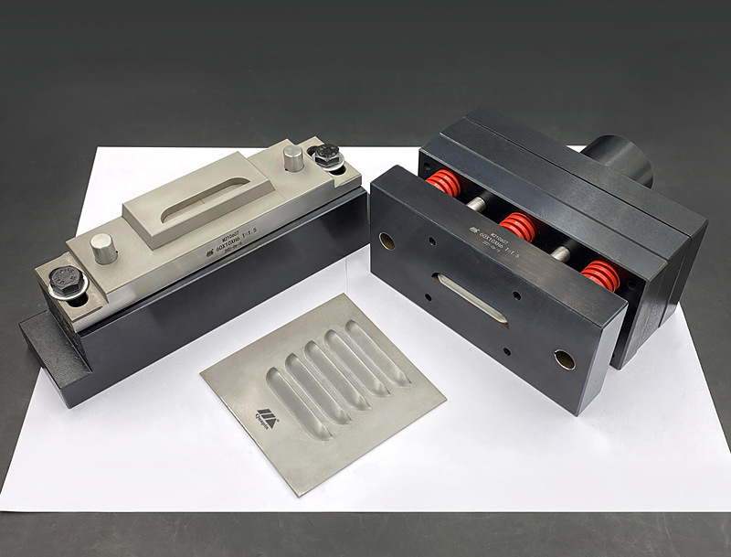 深圳标准数控标准折弯机普通冲床百叶窗模具 用于普冲压力机成形