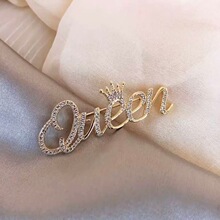 ����ĸQueen�ʹ����Ů�p�ݸ߼��Еr��ë�����b������e�