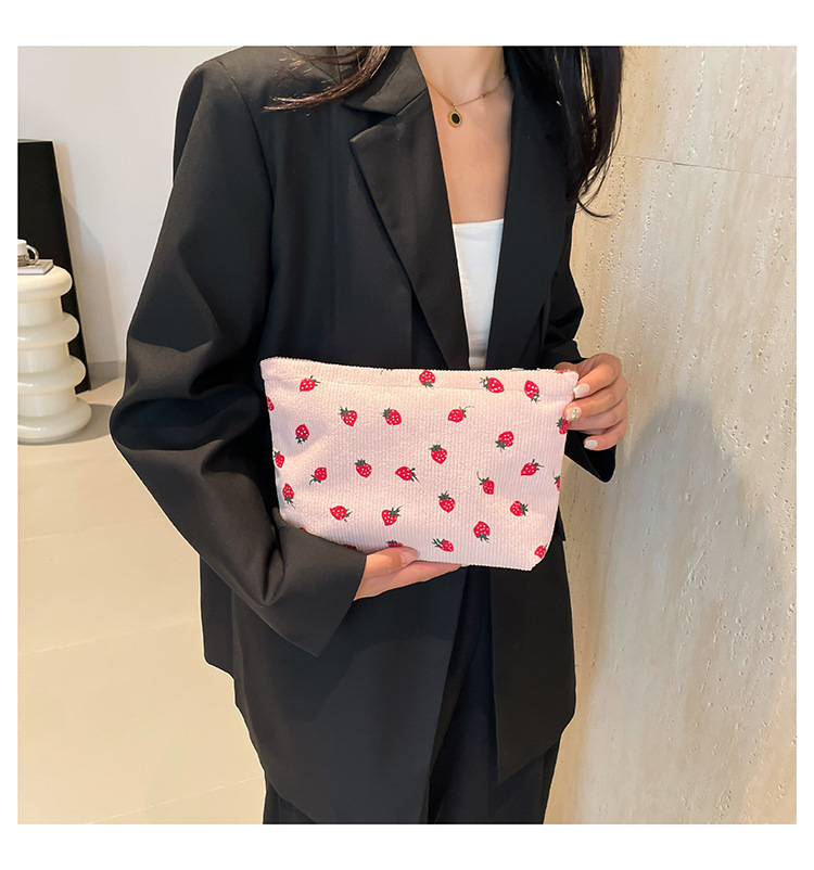 200g Weight Polyester Lining Material Zipper Closure Type / Strap Type Clutch Bag Bags Type Daily, Street, Shopping Occasion Canvas Material Strawberry Pattern All Seasons Season Unisex Gender Cute, Streetwear Style Square Shape Cute Streetwear Strawberry Canvas Square Makeup Bags 9