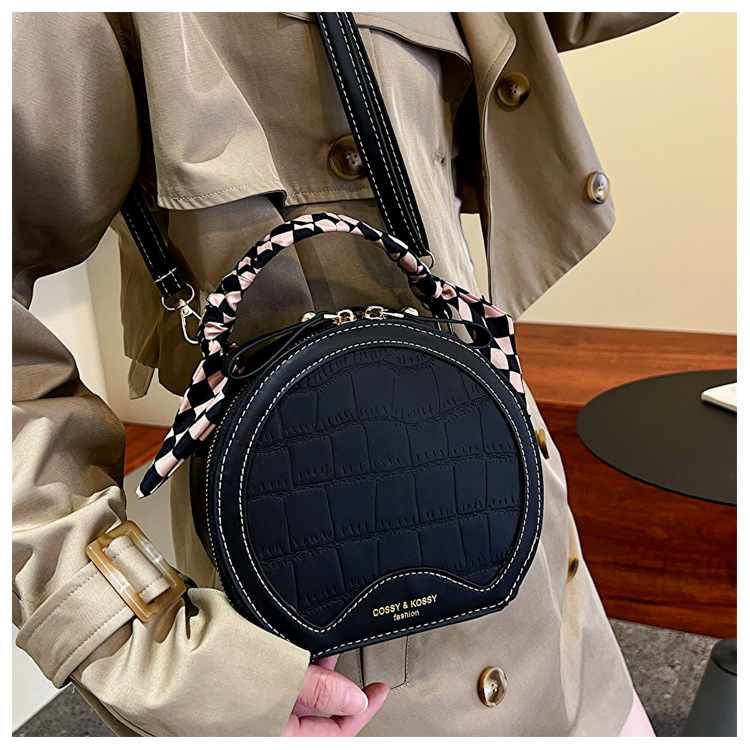 Round Shape Small Size Women's Small Pu Leather Solid Color Streetwear Round Zipper Circle Bag