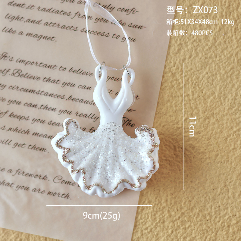 Nuevo colgante de acrílico de Navidad blanco transfronterizo, copos de nieve en polvo de brillo, paquete de regalo de árbol de Navidad de mariposa, colgante de caramelo pequeño