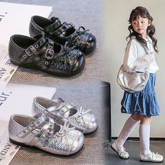 女童皮鞋蝴蝶结2025春秋季新款小女孩软底公主鞋校园演出银色单鞋