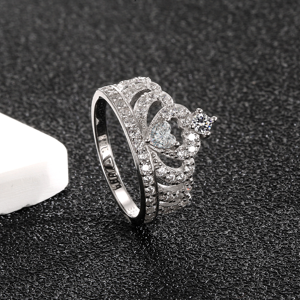 Full-body S925 Sterling Silver Princess Crown Ring Women's Simple All-match Micro-inlaid with Diamond Creative Heart-shaped Engagement