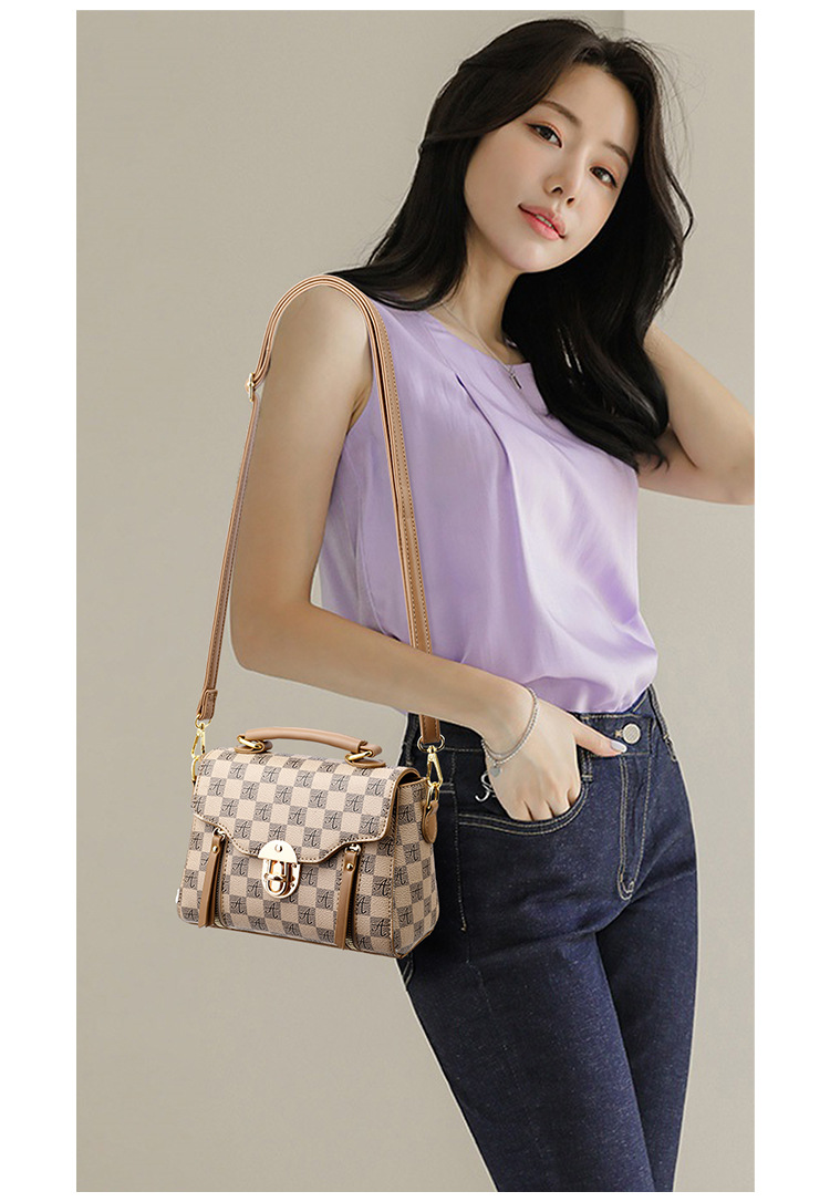 Stylish Handbag 11