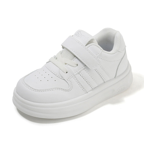 Children's white sneakers 2026 spring and autumn new boys' sports shoes, lightweight girls' casual board shoes, soft soled baby shoes